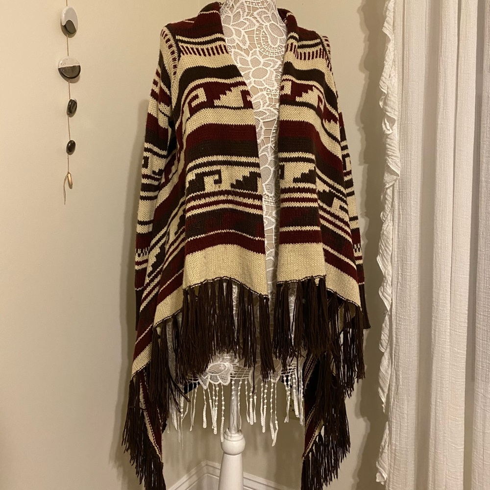 Tribal pattered Crossroads Sweater cape
